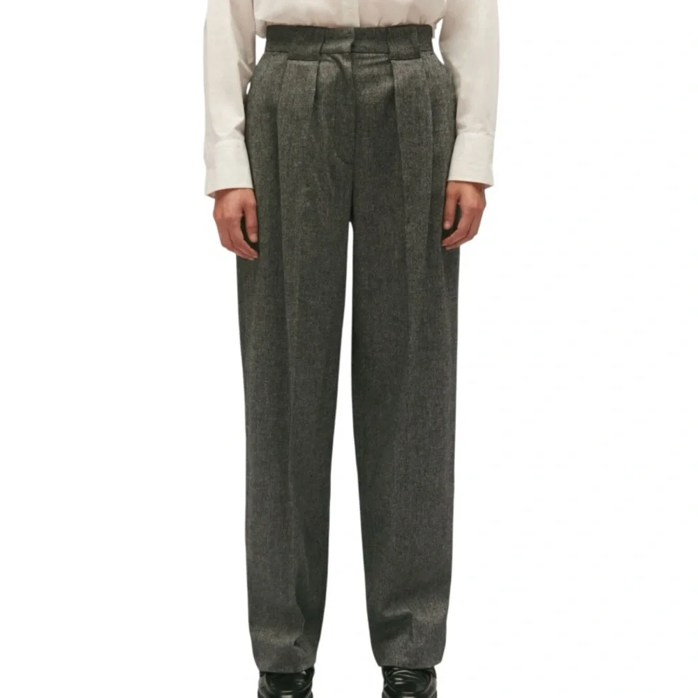NEW Claudie Pierlot Paris High Waisted Pleated Trousers Pants in Molten Gray - 4